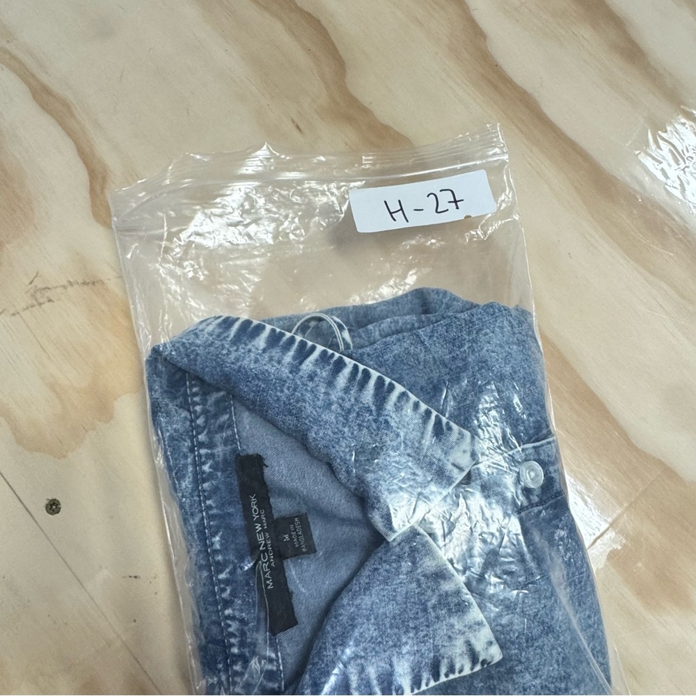 🍁Marc New York Acid Wash Tencel Oversized Cutouts Denim Button Down Shirt Medium - Picture 13 of 13